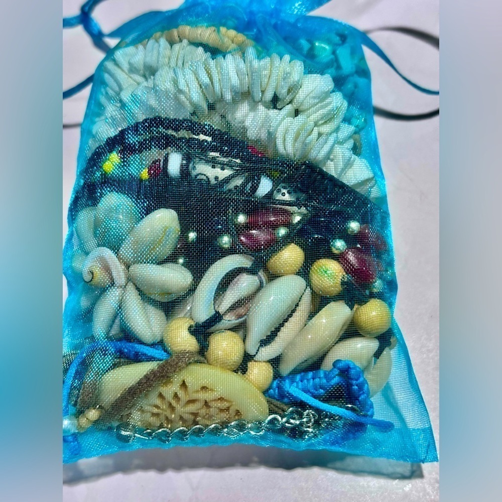 Bohemian Shell Beach theme Mystery Jewelry bag Vintage & Modern Costume Jewelry